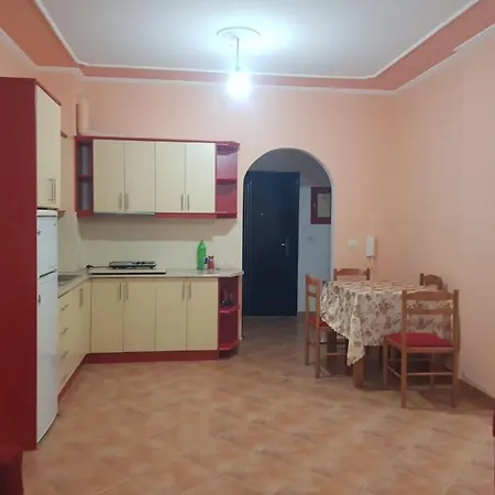 Apartment Jurgen -yellow Flat